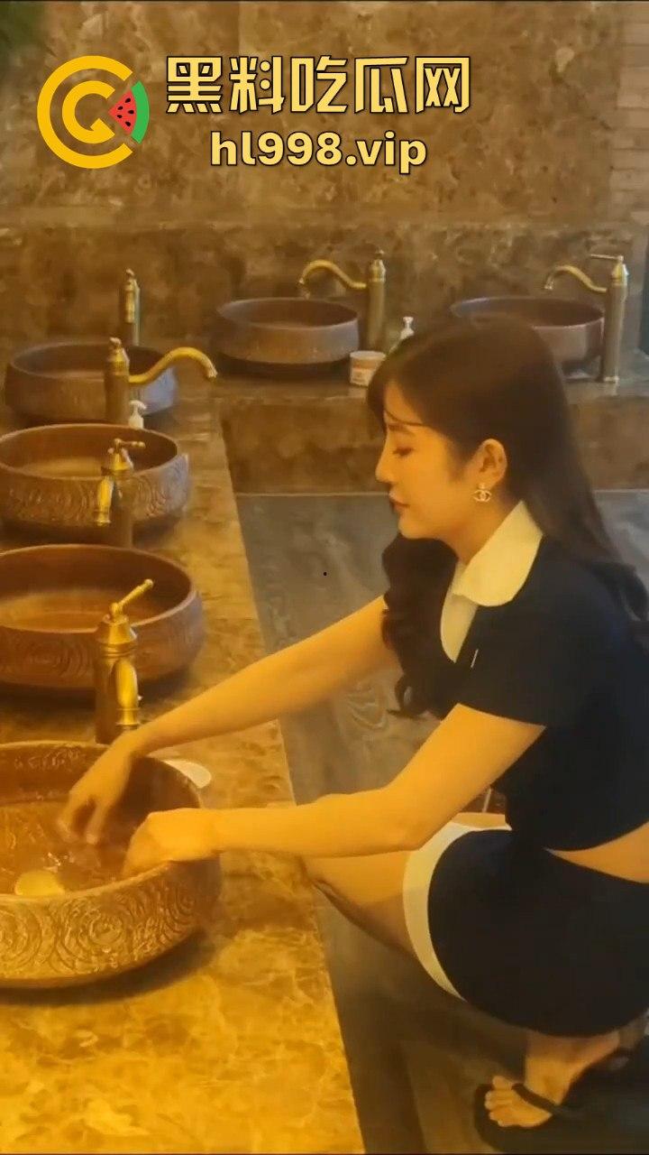 遇到困难泡脚解压,按个摩心情立马飞起!快来报个价你们那边按摩多少钱?-7