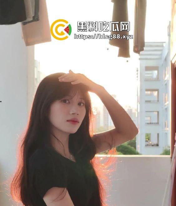 看似钓鱼却反被钓 岭南师范学院气质反差御姐【李慧】软件约炮渣男被无情曝光!-4