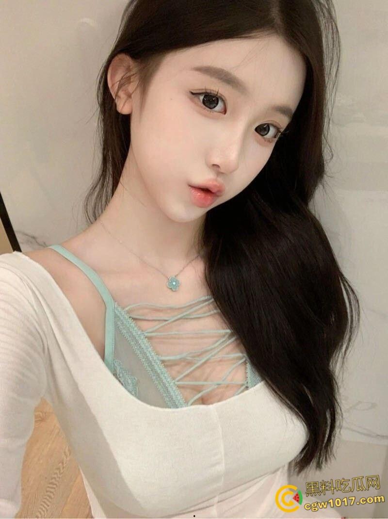 22岁小仙女醉酒一对十群交狂欢,怀孕后不知是谁的娃,道士掷筊算卦定亲爹,精液浴后胎儿认父,简直炸裂三观!-10