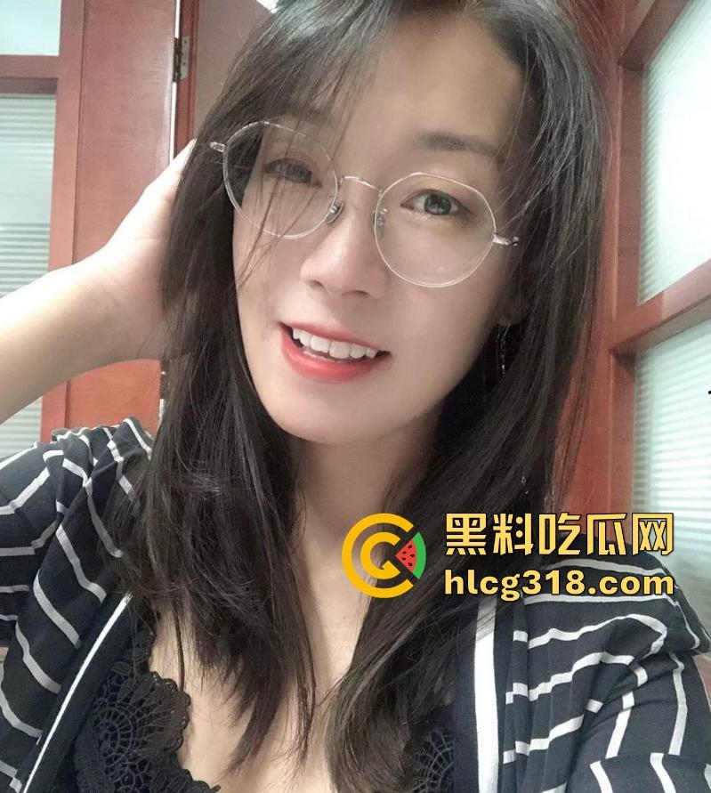微熟小姑不穿内衣做家务勾引 ,被我无套强入了,疯狂抽插肥臀,最后内射爽死了!-1
