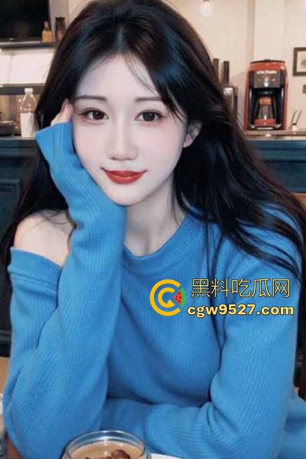 我的淫荡母狗嫂子,趁着哥哥沾赌欠债跑路,勾引我天台刺激做爱,爆操寂寞难耐的嫂子,高潮一次接一次!-3