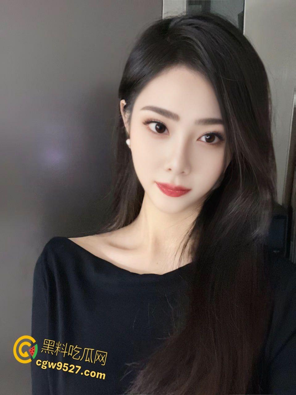 小仙女自爆约炮成都男模,被无套内射操出炎症,逼都被干坏了,连400块钱的医疗费都给不起,傻白甜真多 !-9