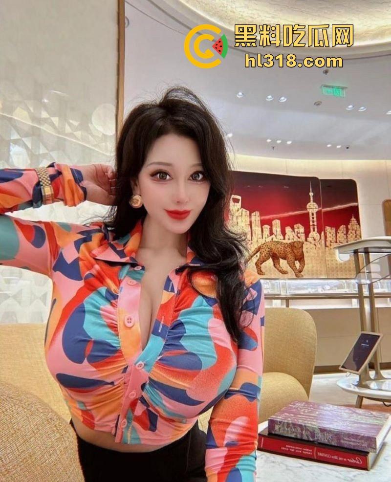 抖音巨乳网红【芷仪G宝】最新福利合集曝光，性感情趣装自慰揉穴，巨乳肥臀迎合金主狂操，诱惑满满！-6