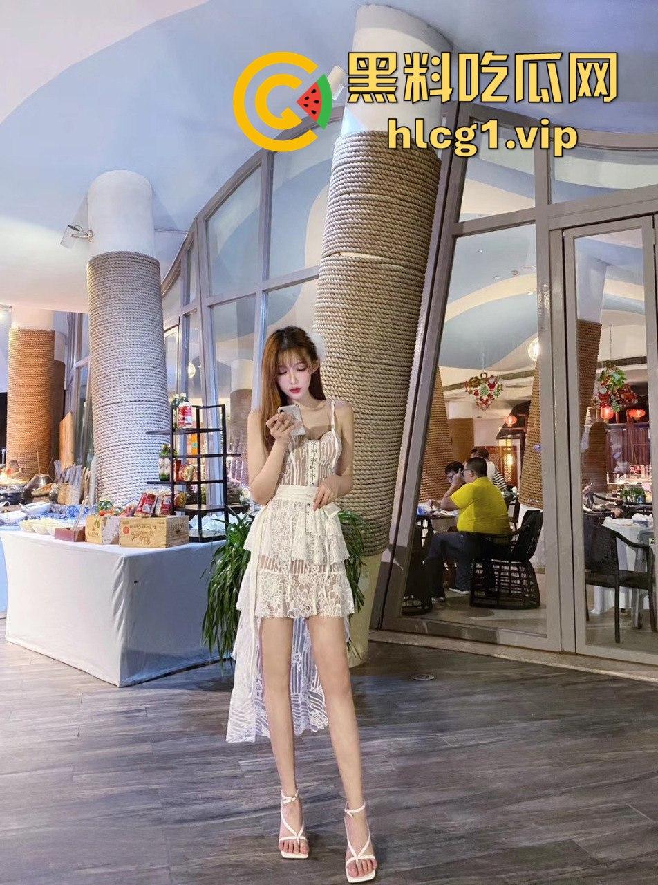 独家泄密!网红模特私密做爱自拍曝光:激情时刻全程录下,口爆、骑乘、疯狂吸吮让人目不转睛!-7