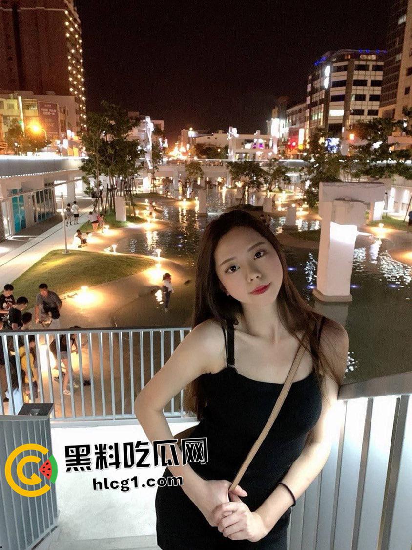 瓜友投稿！风骚女友超骚浪叫 捏下奶子就洪水泛滥 清纯的眼神大大的性欲-3