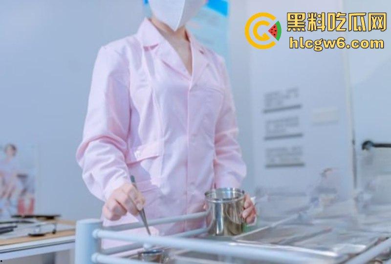 金主高价定制推特美女coser【鹿初少女】私拍护士装自慰视频 限制级制服诱惑太哇塞!-5