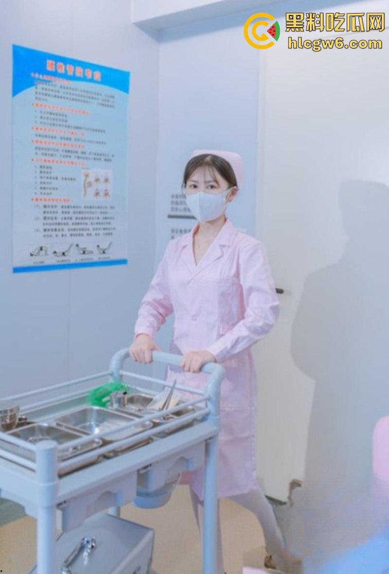 金主高价定制推特美女coser【鹿初少女】私拍护士装自慰视频 限制级制服诱惑太哇塞!-7