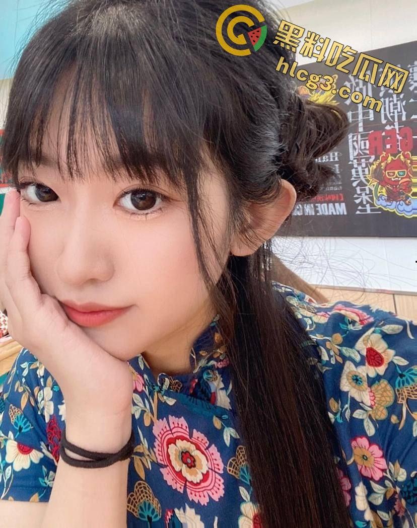 出轨视频曝光！高冷女神变淫荡母狗，调教前后大揭秘，口交颜射后入全程曝光！-1