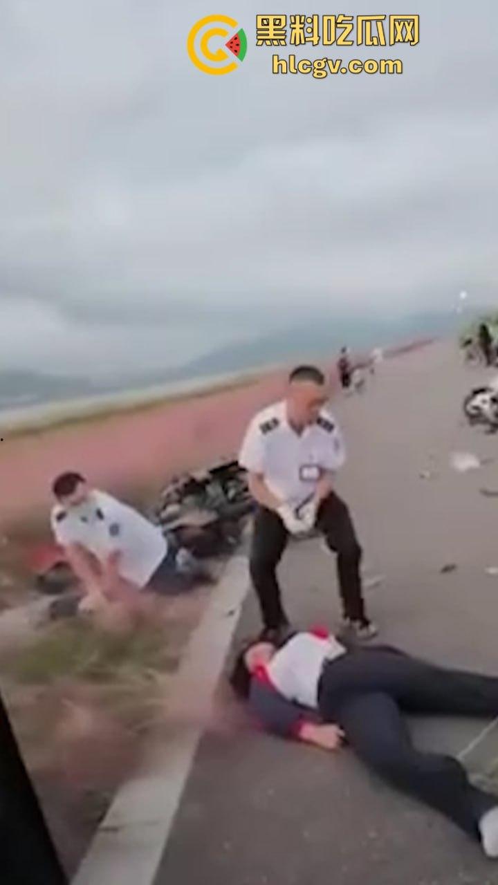 玩车就是玩命！两大学生借车带妹 超速飚车不慎相撞 一死一废-14