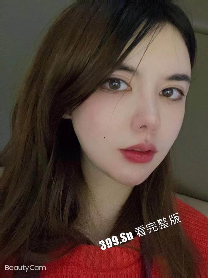 流出！贵在真实！高颜柜姐啪啪视频曝光  蜂腰蜜桃臀爱液超多  这颜值太抗打了-1