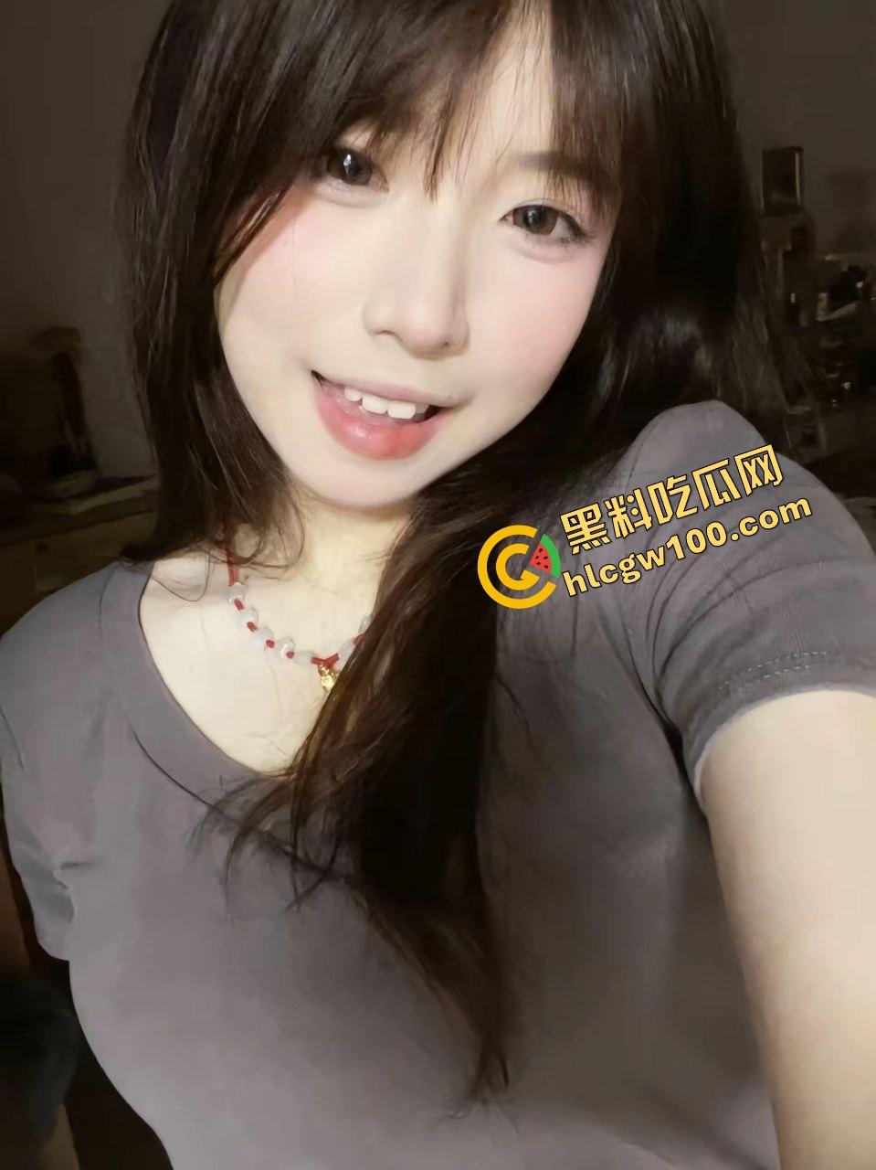 昆明医科大学清纯反差骚婊【李雯婷】发骚自拍揉搓雪白大奶,酒店全裸边追剧边爆干!独家曝光流出!-2