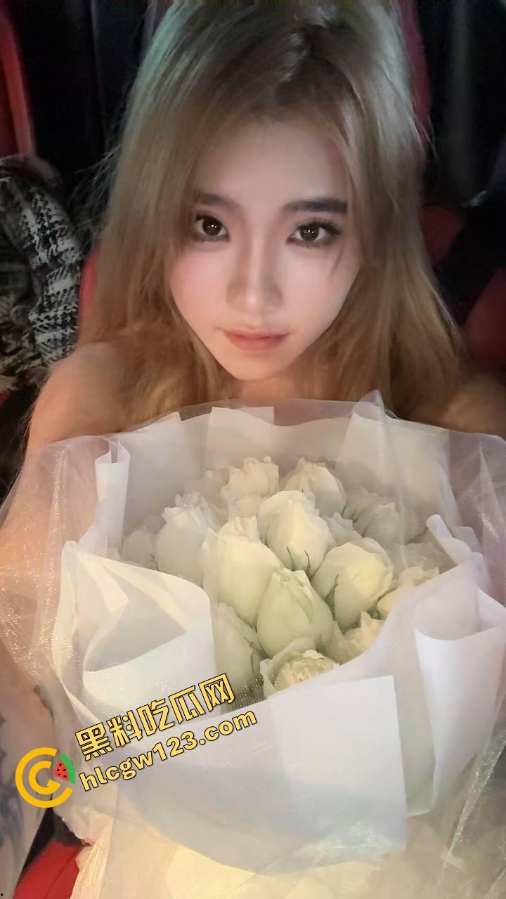 独家爆料求助贴!秒射瓜友求助刚插进去还没发力就缴械,女友骚逼太紧还是自己太废?家人们来评评理!-4