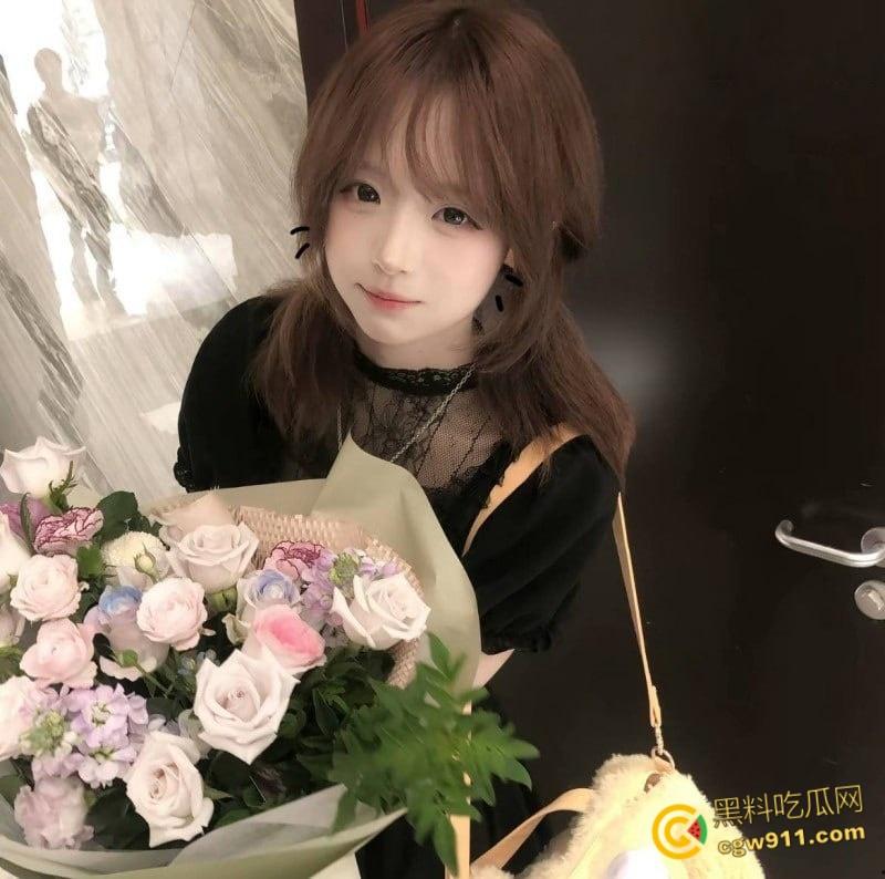 抖音340万粉网红【少涵】自曝猛料,男友伍六七出轨操女粉,无套内射女粉为其打胎,做爱视频曝光实锤无疑!-4