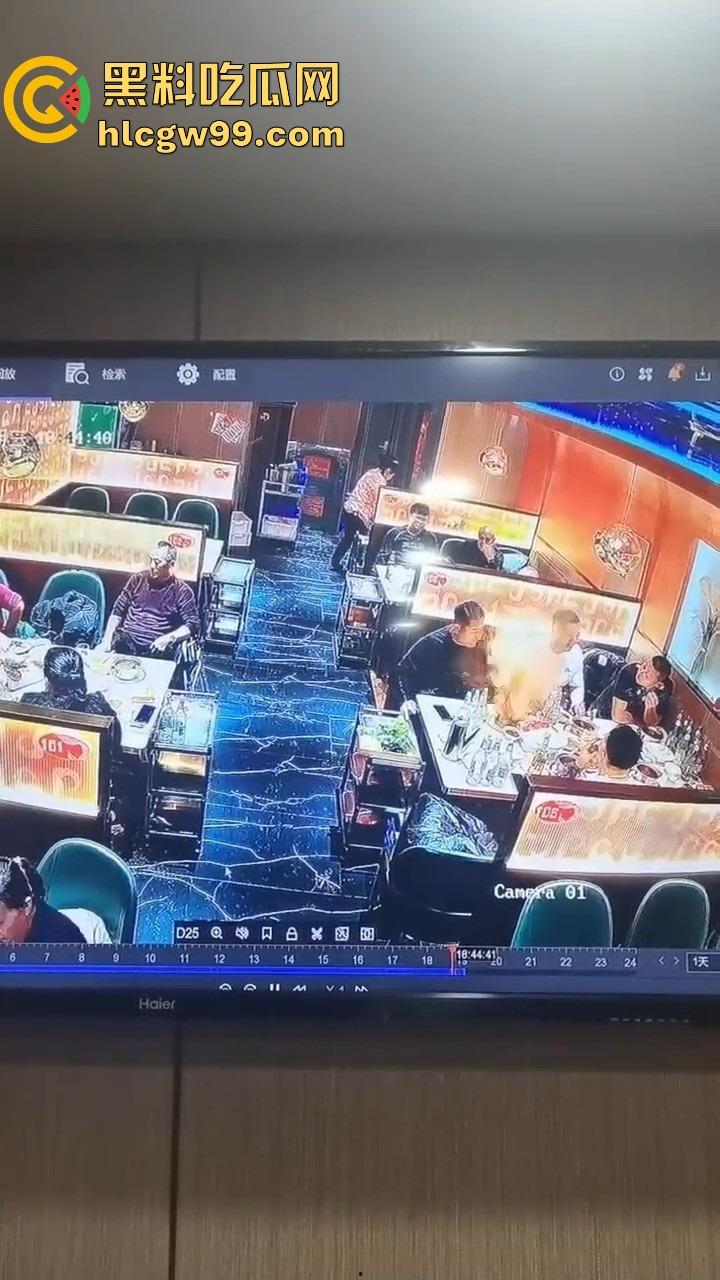 黑龙江密山健晟星期天火锅爆炸性操作，火锅里煮打火机，惊喜套餐还是定时炸弹？过年吃饭吃出爆炸感！-6