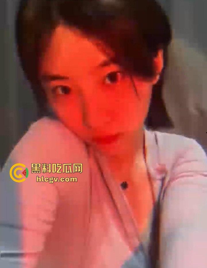 赣州师范科技学院【杨佳静】翻车！校内反差婊堪比再世潘金莲，一双玉臂千人枕，半点朱唇万人尝！-2