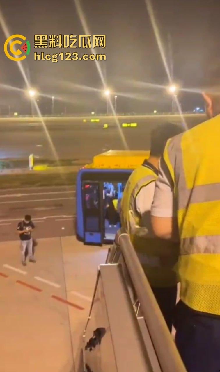 受无人机影响！天津滨海机场航班大面积无法起降-4