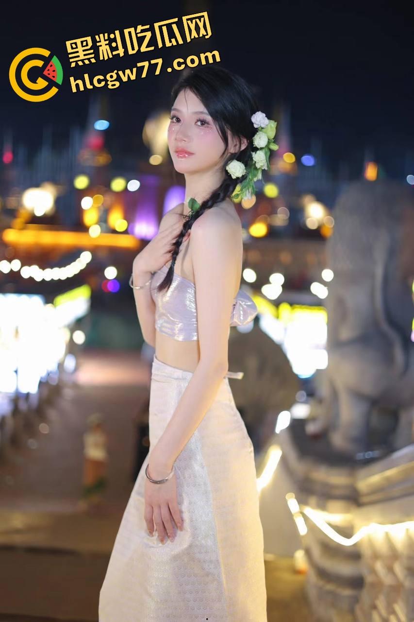 海角大神爆操少妇房东 房东大姐过生日 老公出差赶不回来 直接在婚床上把她操了!-5