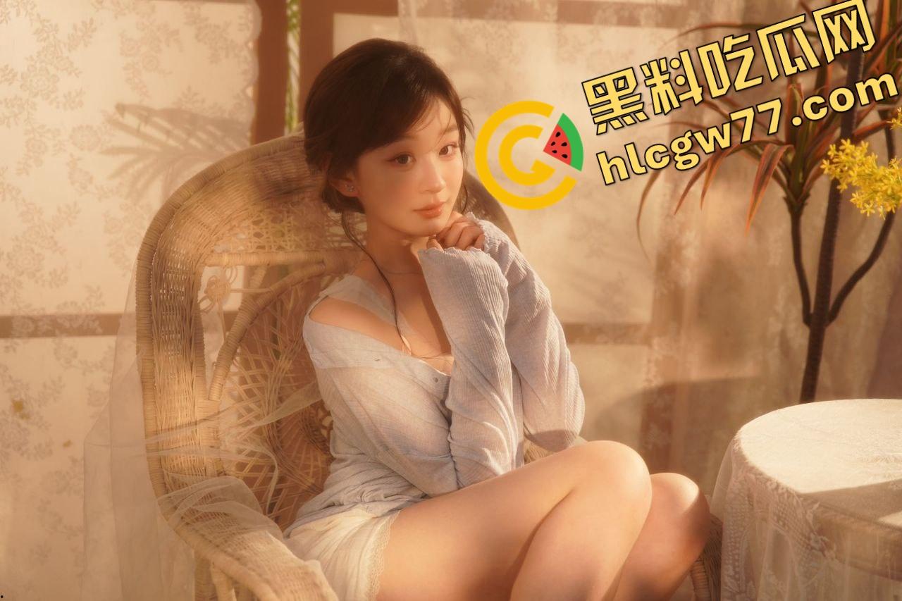 清纯校花秒变极品双马尾调教机，萝莉妹子『杨雪』为了钱主动舔脚求调教，被爆操后入浪叫到破音都不喊停！-7