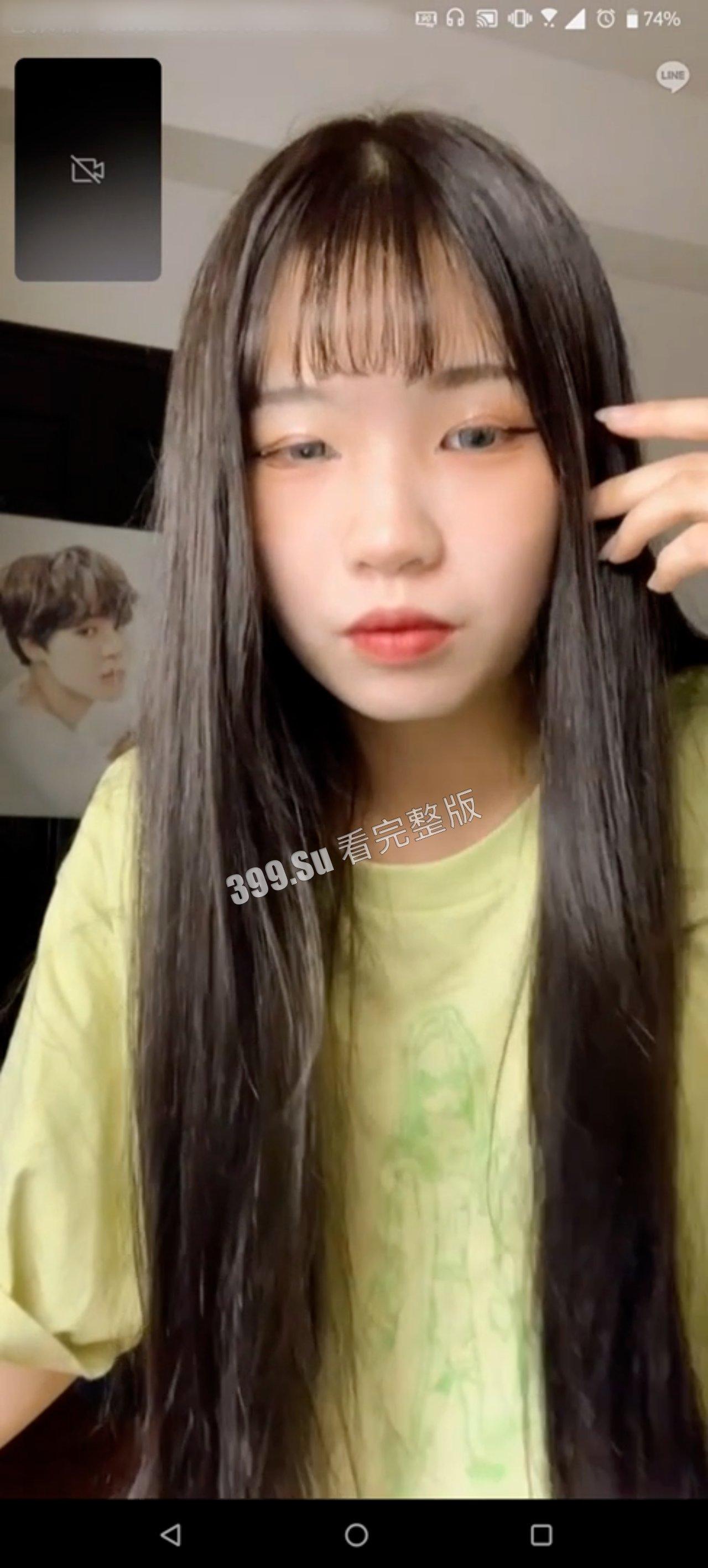 台湾台中 模特面试视频被泄露   乖乖照着指令不停展示青春肉体  眼神可太清澈了-1