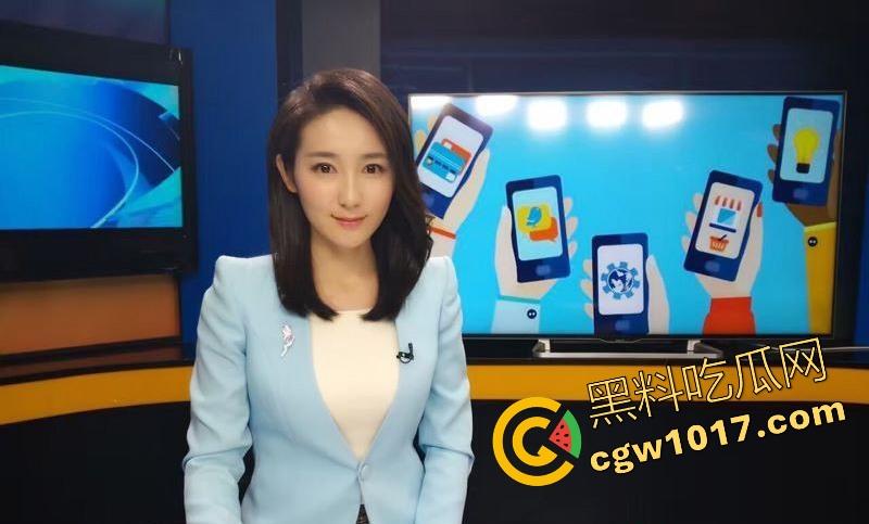 抖音热搜!湖南卫视主持人【陈慧】不雅私拍被爆,镜头端庄主持人,床上M开腿求操,全程露脸真看不出来啊!-5