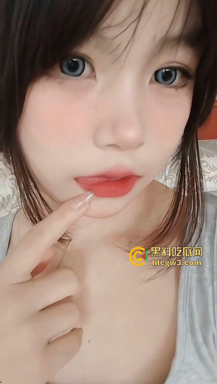 前女友【吕偌贤】背地里和三个黄毛群P！被我抓个现行，骚浪得像条母狗，分手都是便宜她了-8