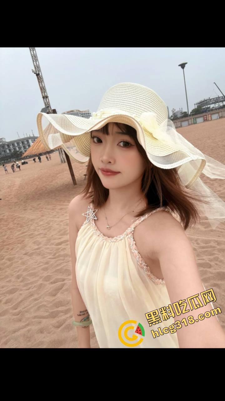 嫂子真是极品小母狗,活儿太野逼太紧,让人一操上瘾根本拔不出来,怪不得大哥天天吃生蚝韭菜!-1