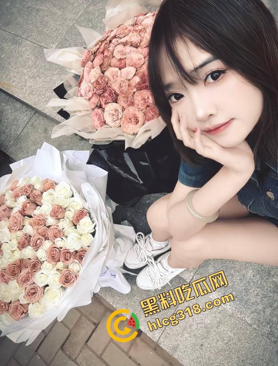 嫂子真是极品小母狗,活儿太野逼太紧,让人一操上瘾根本拔不出来,怪不得大哥天天吃生蚝韭菜!-3