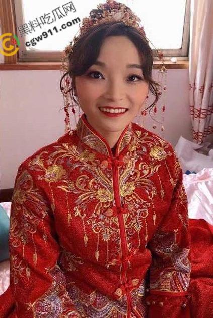 南京市星辉高级中学英语老师夏宁莹出轨丑闻曝光:高超口活迷倒校长,夜夜加班呻吟不止-4