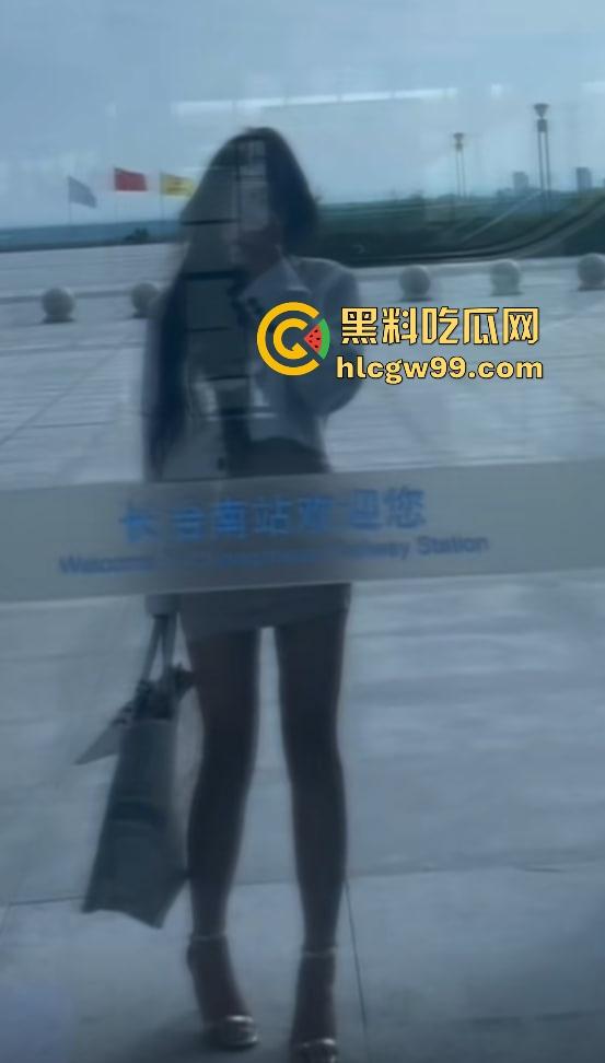 抖音女主播哄抬逼价，长治上党区网红『奈斯』与榜一大哥的性爱视频与聊天记录曝光。原来砸钱只是交智商税？-13