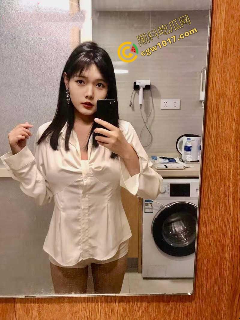 佛山白富美【陈佳涵】约炮视频曝光：体育生疯狂爆操堪比炮机，爆乳乱颤，嫩穴淫水四溢，各种姿势操得天昏地暗！-4