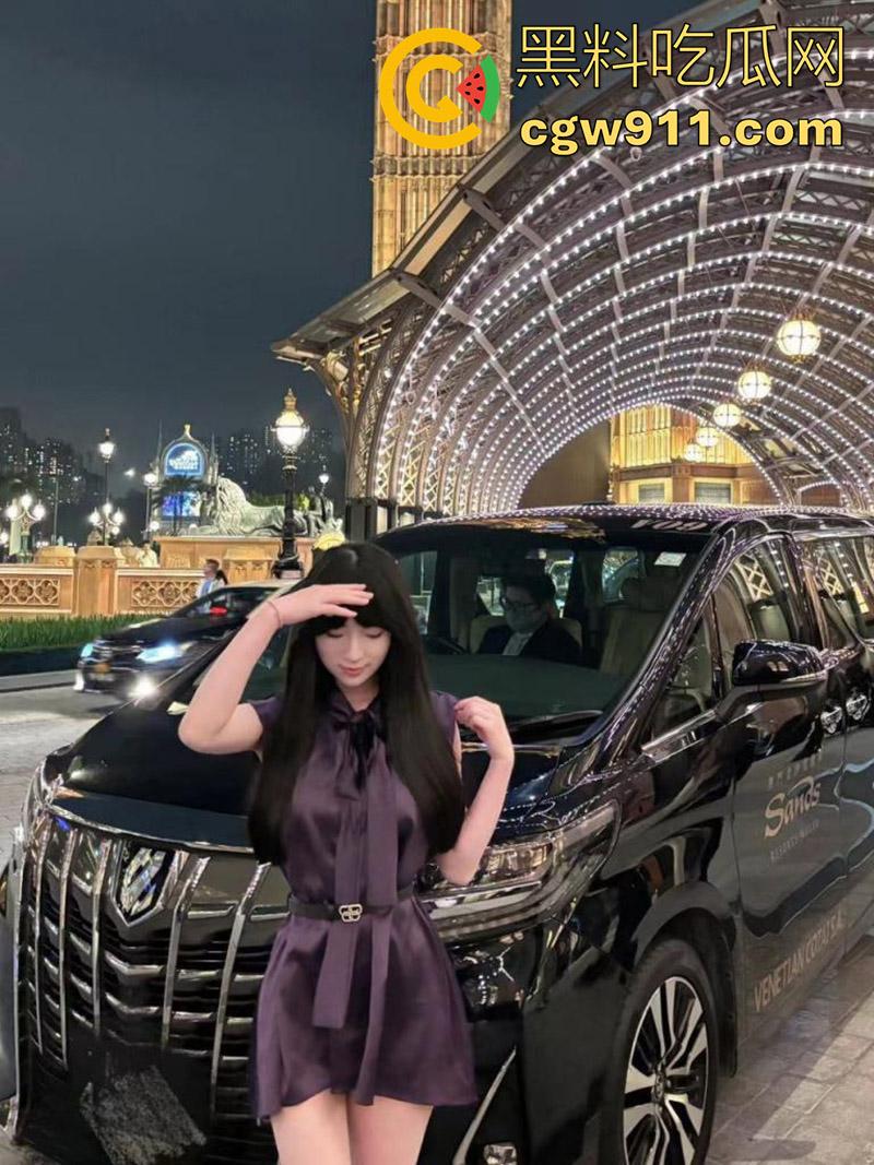 湖南中医药校花【周思思】,逆天长腿身材火辣,被曝竟然是空降小妹,黄播平台名叫【去一个软喵喵】,骚逼事迹被彻底曝光!-4