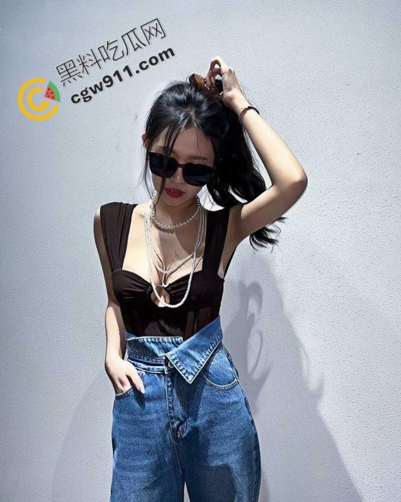 南京理工大学校花【谢悠然】魅惑金主!魔鬼身材惊天巨波,湿滑骚穴尽情取悦,夜夜春宫淫声不断!-2