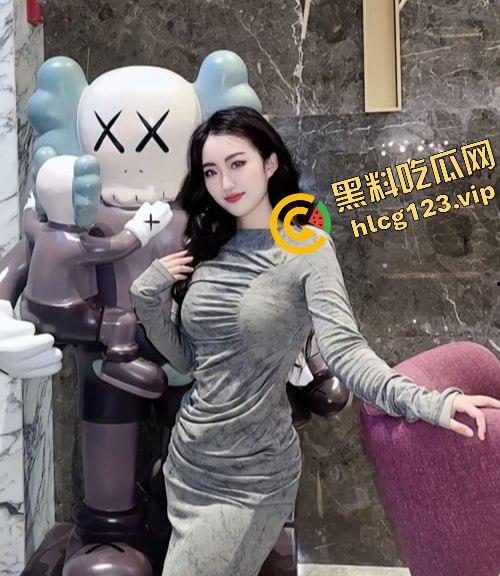 抖音网红学生妹【孙雪姚】裸聊视频曝光！性感身材曲线毕露，白嫩肌肤撩动人心！-10