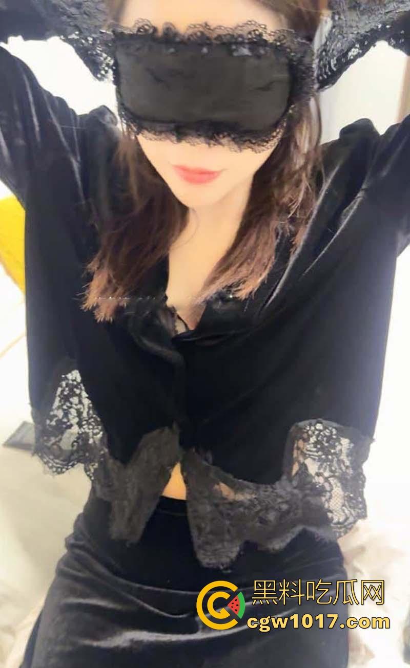 调教受虐倾向的巨乳嫂子，极品母狗身材，深喉爆操肛交花式调教，内射灌满淫荡小逼，体验感至极拉满！-3