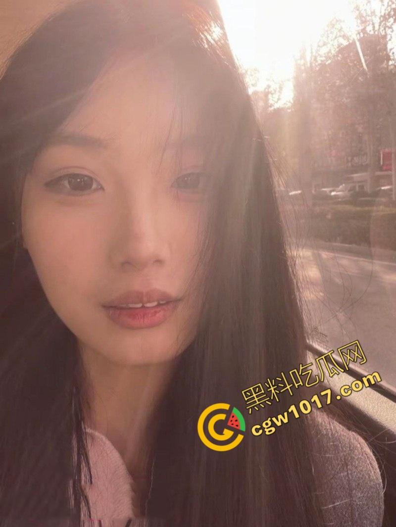 山东临沂【王嘉琪】性爱视频曝光,无套深入交欢,淫水四溅,白浆喷发,痉挛尖叫,超强视觉盛宴-1