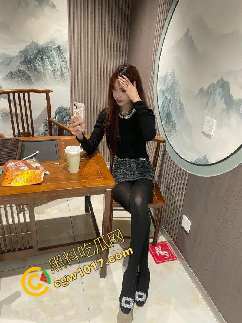 山东临沂【王嘉琪】性爱视频曝光,无套深入交欢,淫水四溅,白浆喷发,痉挛尖叫,超强视觉盛宴-4