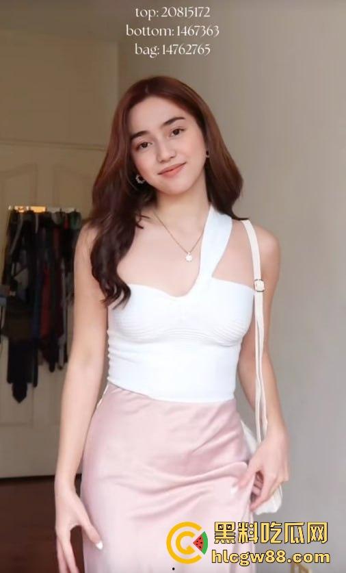 挪威留学生炫耀洋马女友【julsbarba】白虎浪穴骑乘狂摇，异域风情玩得飞起，国内女拳看傻了！-4