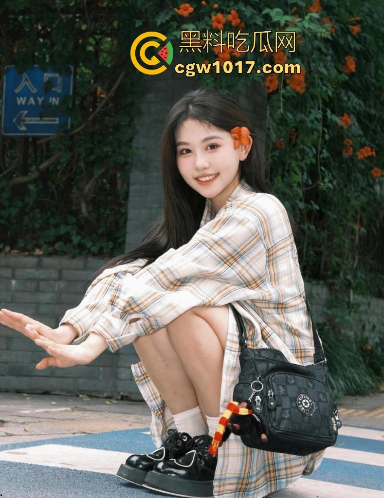 重口慎点！充气式肛塞，导尿管，玩弄穿环女奴！一开始以为平平无奇，拔出来才知道这肛门这么能塞啊！-1