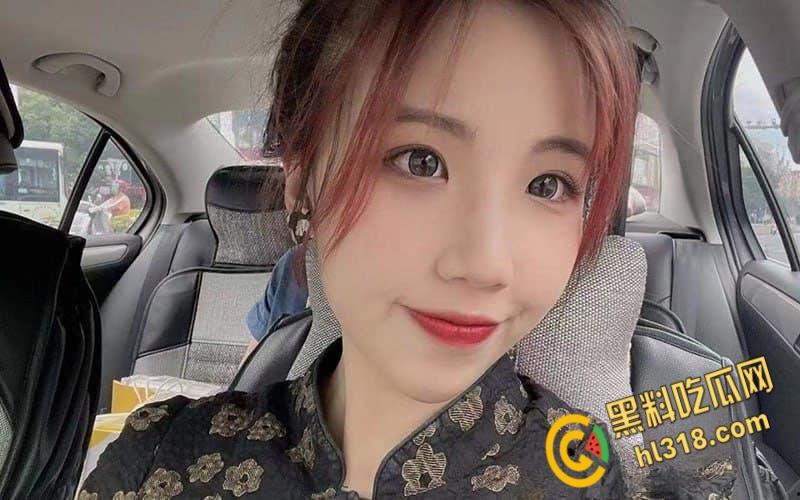 浙江传媒学院高颜女大【王霞】，被富二代男友楼道户外野战，跪地口交极致榨精，口活堪比技师 ！-2