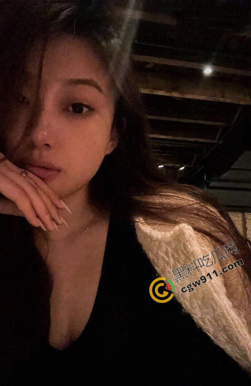 山东极品校花【张莉莉】性爱视频泄露震撼全网!高冷女神在学长床上翘臀高撅,娇喘连连,彻底化身淫荡母狗-1