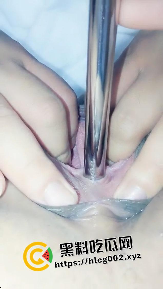 国产女主播虐穴计划！酱油 手臂 啤酒塞满 雪花出多少 我青岛加一倍-1