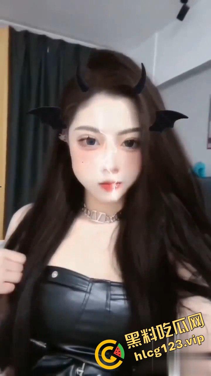 济南MIX酒吧风骚营销【露露】偷情视频爆出!御姐范儿加少妇风情,现场火爆啪啪让人看直了眼!-6