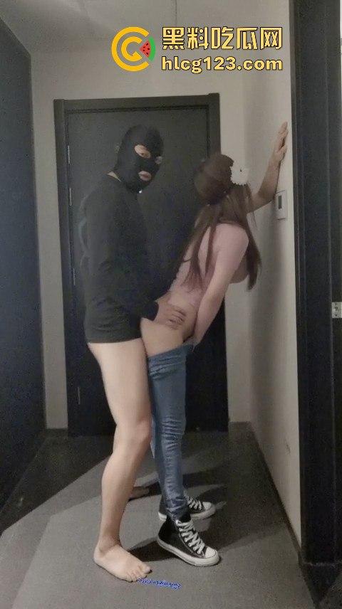 江西音乐老师『艾妮哟』私生活曝光！才艺女神竟变“骚母狗”被土豪调教，车震、足交样样精通！-14