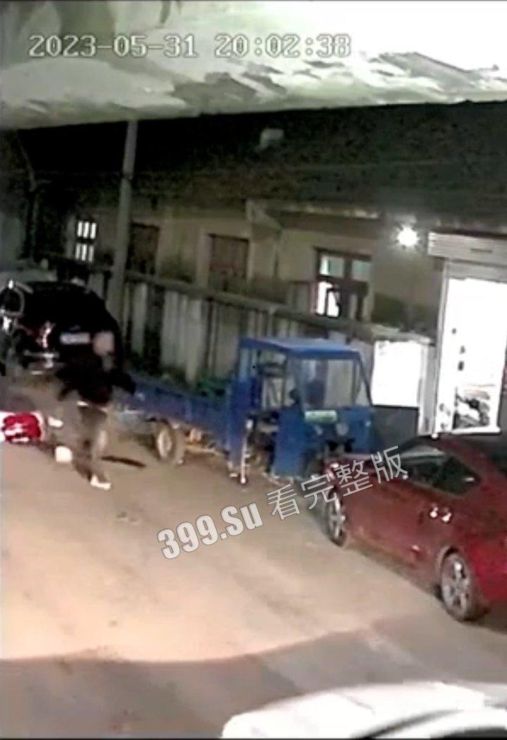 5.31江苏南通市通州区川港镇发生命案，工人为三千块杀老板两人，监控记录下残忍手段，当晚被民警逮捕-4