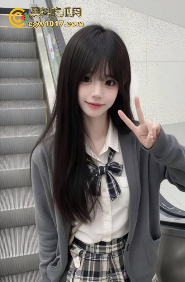 海角乱伦！不去上学的侄女托着我的手去逛街约会，酒足饭饱后带回酒店无套射出，后入猛插狂干把她治的服服帖帖！-2