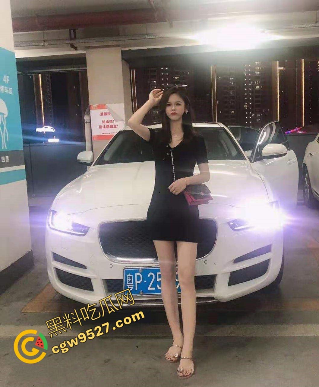 广东省河源市人妻胡玉梅傍大款私密视频流出！贤妻良母与放荡母狗无缝衔接， 身材一流，床上功夫更是了得-1