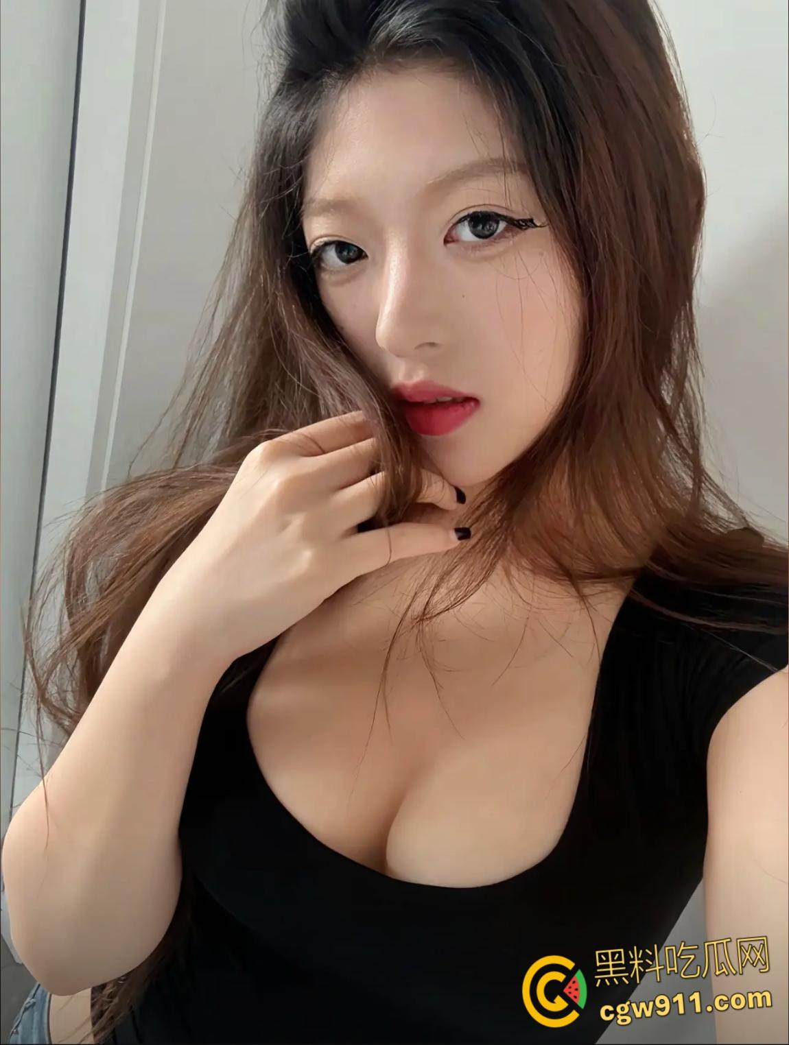 海王抖音广撒鱼,抖音【悲伤kitty 】清纯妹妹两千下海约炮,骚货颜值很高口活一流,穿着情趣内衣被后入爆操 !-4