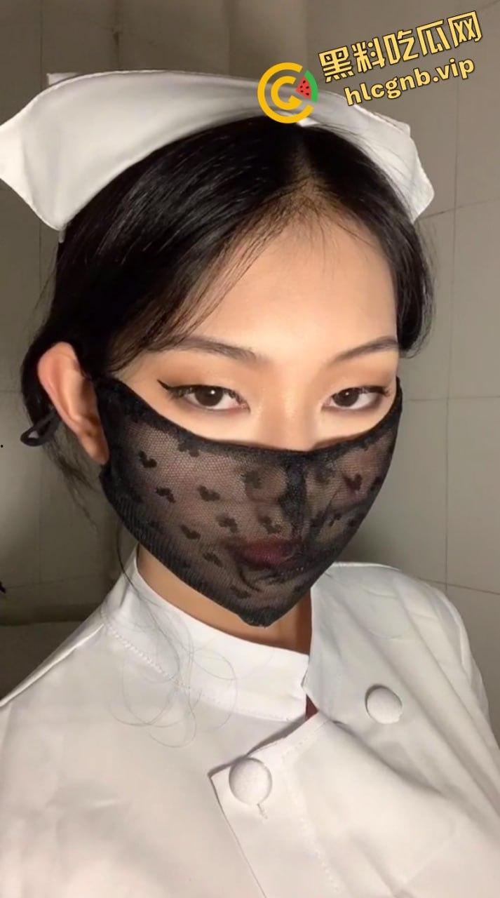 瓜友投稿！浙江中医药滨江学院 黄诗莹 穿着丝袜被人用鸡巴狂rua 男友查岗发现性爱视频怒曝光！-4