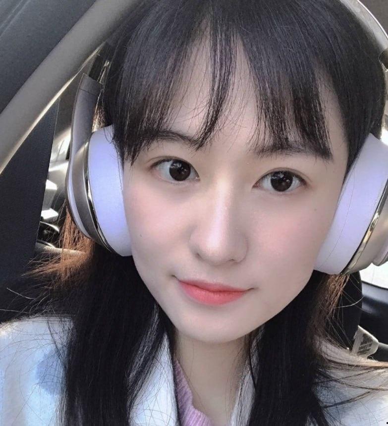 江苏徐州高颜嫩妹王安冬不雅视频曝光！ 传统体位，无套狂插骚穴，喷精高潮，妥妥的反差母狗！-1