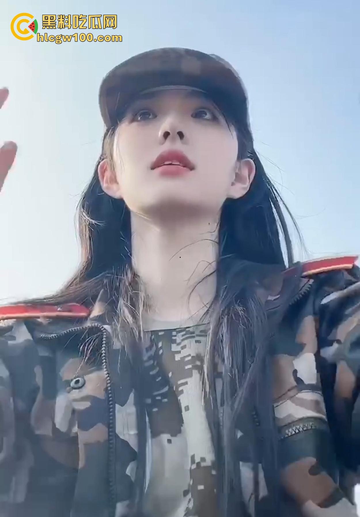 衡阳大学生【裴子诺】被包养四个月,从清纯妹到骚母狗，SM调教成胯下玩物，舔射口爆样样精通还要尿嘴里!-1